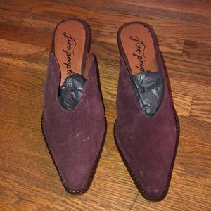 Free People Anya Mule Berry size 6